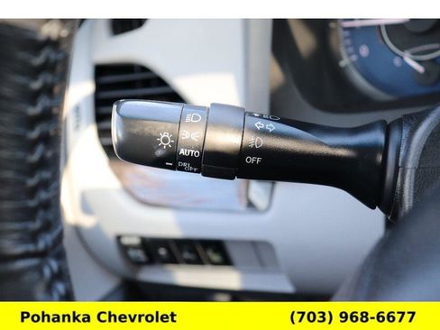 Used 2015 Toyota Sienna XLE Premium image 10