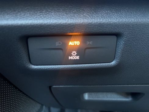 New 2026 Volkswagen Tiguan S AWD/4WD image 17