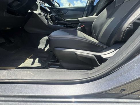 Used 2022 Subaru Crosstrek 2.5i Sport w/ Moonroof Package AWD/4WD image 12