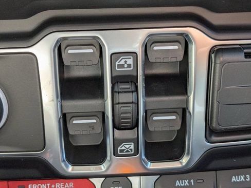 New 2026 Jeep Wrangler Unlimited Rubicon AWD/4WD image 23