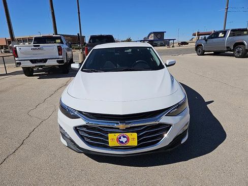 Used 2024 Chevrolet Malibu LT image 8
