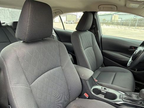 Used 2024 Toyota Corolla LE image 45