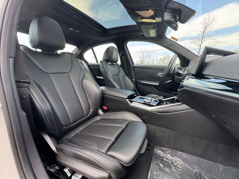 Used 2023 BMW 330i Sedan w/ Driving Assistance Package RWD image 28