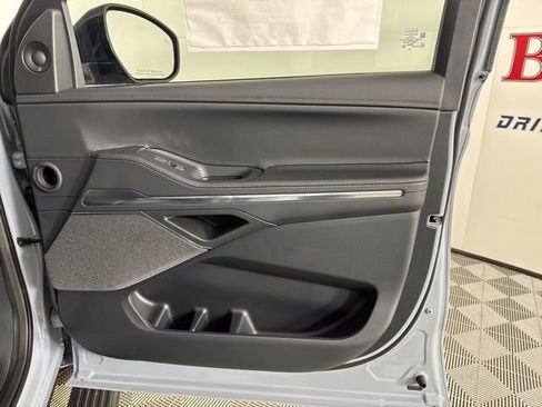 New 2025 Lincoln Navigator L Reserve w/ Jet Appearance Package image 22