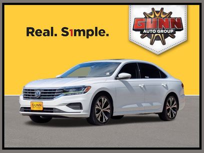 Used 2022 Volkswagen Passat 2.0T SE