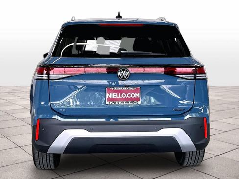 New 2026 Volkswagen Tiguan SE AWD/4WD image 4