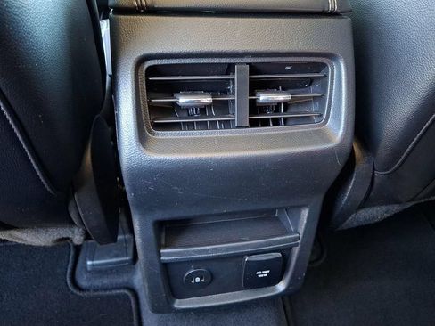 Used 2024 Ford Edge Titanium AWD/4WD image 13