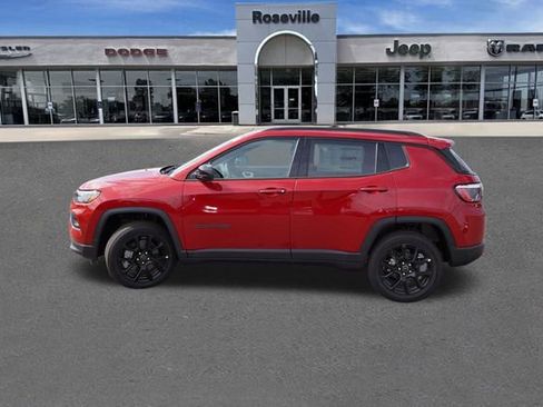 New 2025 Jeep Compass Latitude w/ Sun & Sound Group image 6
