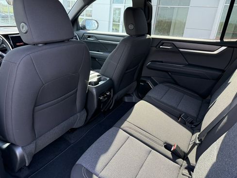 New 2026 GMC Acadia Elevation AWD/4WD image 10