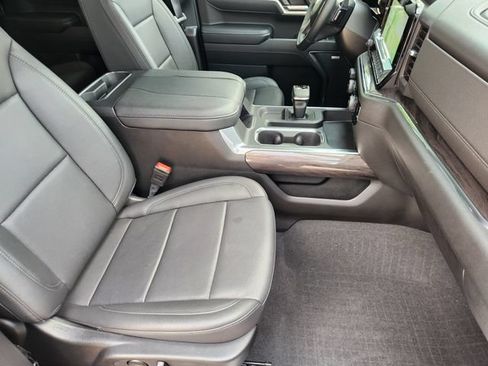 Used 2025 Chevrolet Silverado 1500 LTZ w/ LTZ Premium Texas Edition RWD image 21