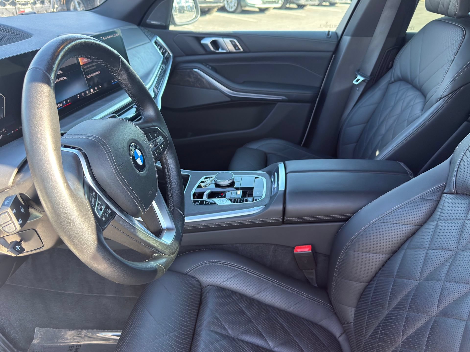 Used 2025 BMW X5 xDrive40i AWD/4WD image 13
