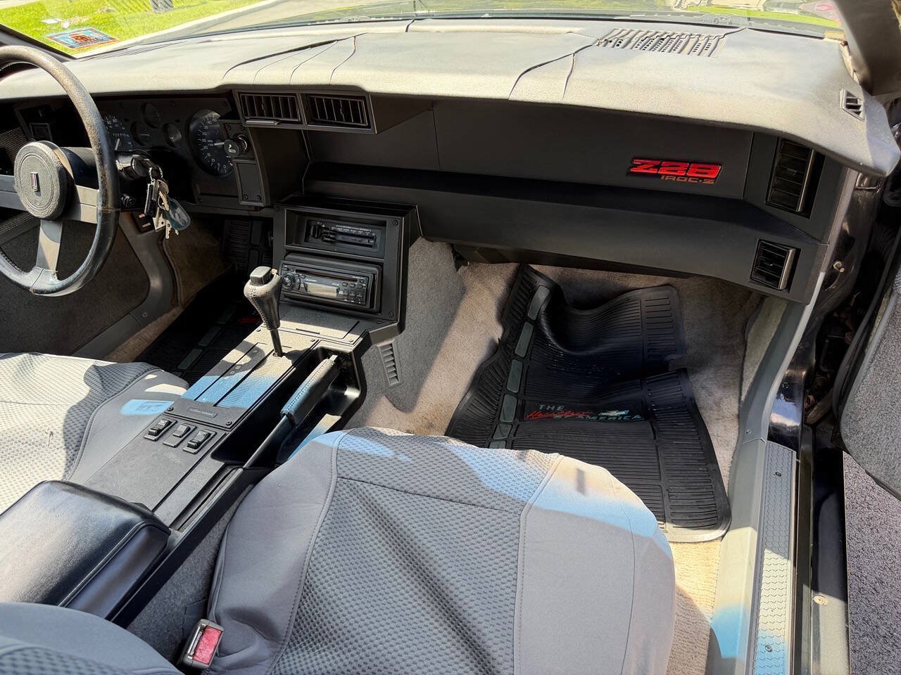 Used 1989 Chevrolet Camaro IROC-Z RWD image 27