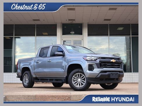 Used 2026 Chevrolet Colorado LT w/ Advanced Trailering Package AWD/4WD image 1