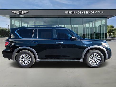 Used 2017 Nissan Armada SV image 2