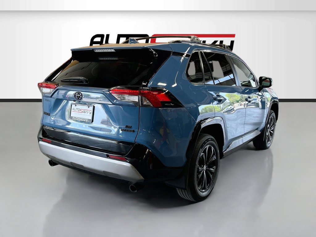 Used 2024 Toyota RAV4 SE AWD/4WD image 7
