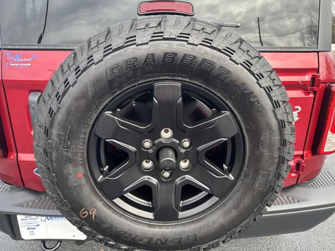 New 2025 Ford Bronco Big Bend w/ Black Diamond Package image 15