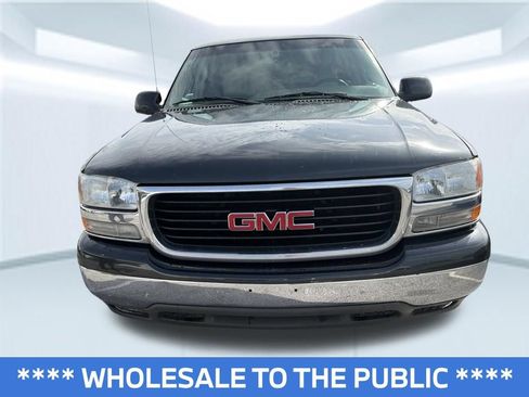 Used 2003 GMC Yukon XL SLT w/ 1SC Preferred Equipment Group RWD image 2