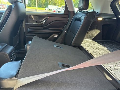 Used 2022 Lincoln Corsair Reserve w/ Equipment Group 201A image 15