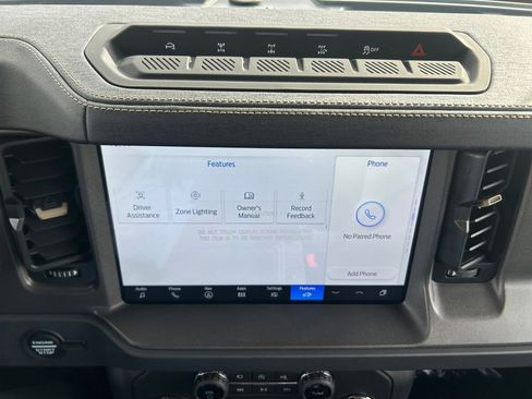 New 2025 Ford Bronco Badlands image 56