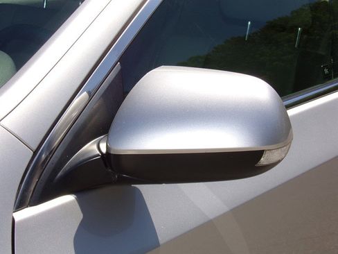 Used 2010 Acura TSX V6 Sedan FWD image 13