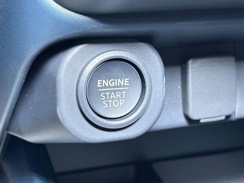 New 2025 Ford Maverick Lariat w/ Black Appearance Package image 27