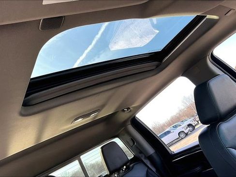 Used 2024 Chevrolet Silverado 2500 LTZ w/ LTZ Plus Package image 28