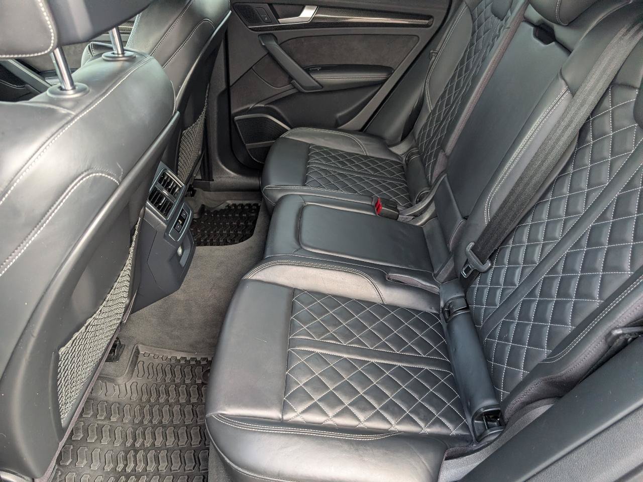 Used 2018 Audi SQ5 Prestige w/ Prestige Package AWD/4WD image 8
