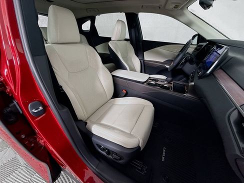 Certified 2025 Lexus RX 350 w/ Convenience Package image 30