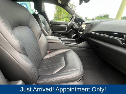 Used 2023 Maserati Levante Modena AWD/4WD image 14