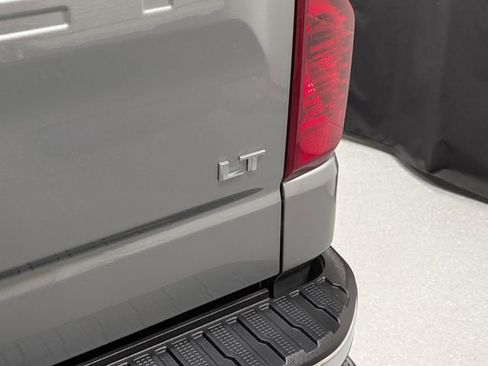 Used 2024 Chevrolet Silverado 1500 LT AWD/4WD image 6
