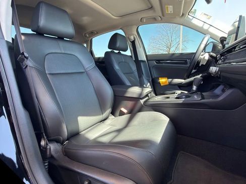 Used 2024 Honda Civic Touring image 38