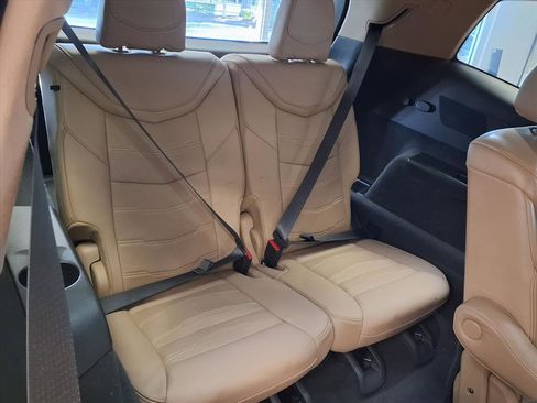 Used 2020 Cadillac XT6 Premium Luxury w/ Platinum Package image 15