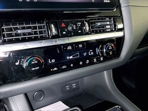 New 2026 Nissan Pathfinder SV AWD/4WD image 32
