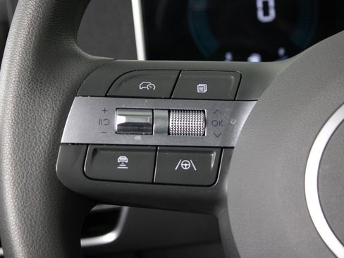 Used 2025 Hyundai Sonata SE image 23