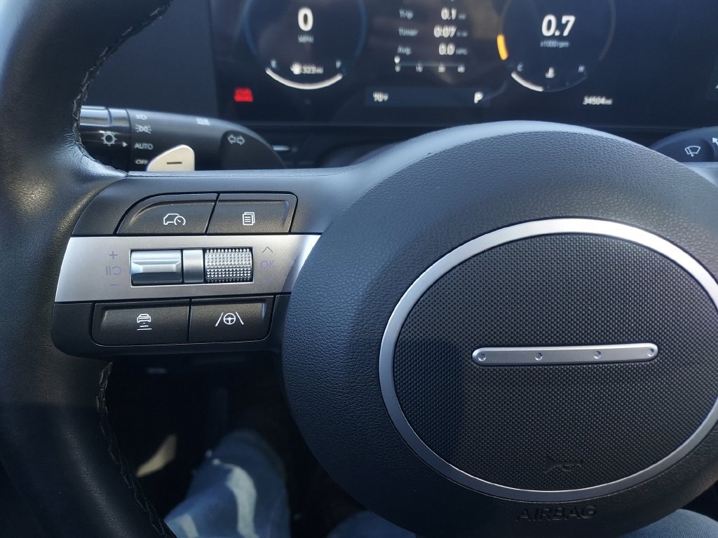Used 2024 Hyundai Kona Limited AWD/4WD image 26