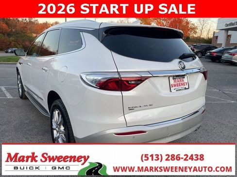 Used 2022 Buick Enclave Essence w/ Experience Buick Package image 8