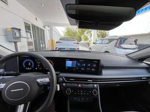 Used 2025 Hyundai Sonata SEL image 33