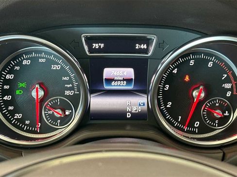 Used 2018 Mercedes-Benz GLE 350 4MATIC image 34