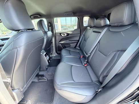New 2026 Jeep Compass Latitude image 24