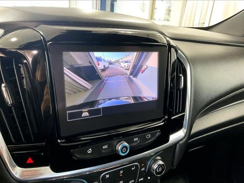 Used 2023 Chevrolet Traverse LT AWD/4WD image 20