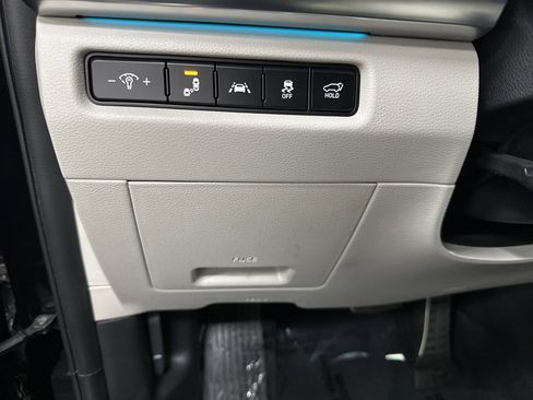 Used 2022 Kia Telluride SX w/ SX Prestige Package image 30