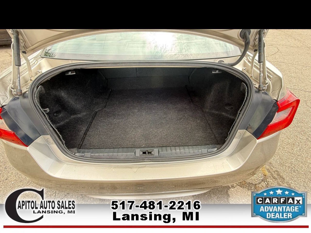 Used 2016 Subaru Legacy 2.5i Limited AWD/4WD image 19