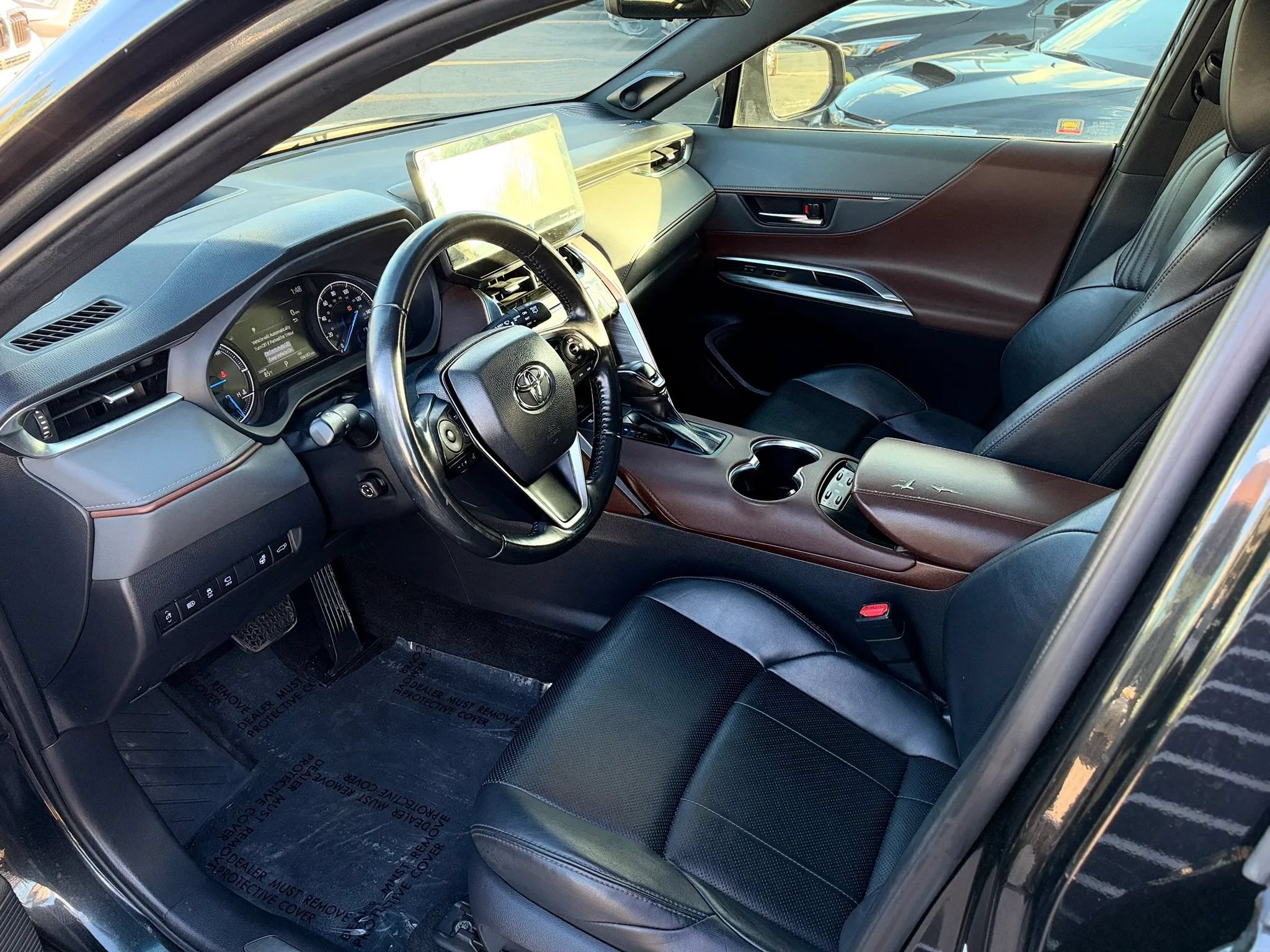 Used 2021 Toyota Venza Limited w/ Advanced Technology Package AWD/4WD image 11
