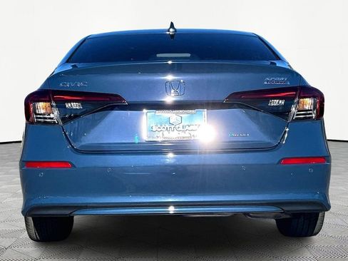 Used 2025 Honda Civic Sport image 7