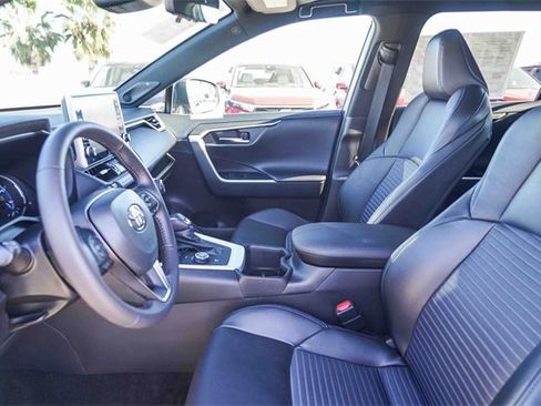 Used 2022 Toyota RAV4 XSE image 20