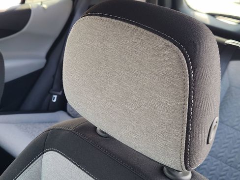 Used 2024 Chevrolet Equinox LS w/ LS Convenience Package image 24