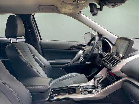 Used 2024 Mitsubishi Eclipse Cross SE image 15