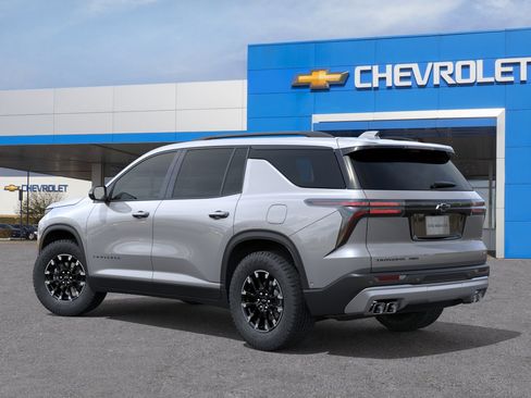New 2026 Chevrolet Traverse Z71 w/ Enhanced Driving Package AWD/4WD image 3