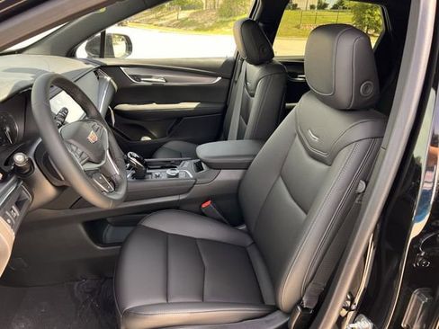 New 2026 Cadillac XT5 Luxury image 20