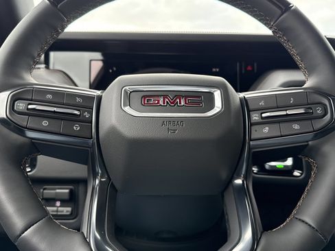 New 2026 GMC Yukon XL AT4 w/ AT4 Premium Plus Package image 25